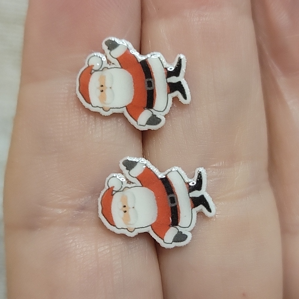 CLASSIC SANTA CLAUS EARRINGS